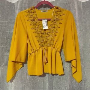 Last Chance 7/18! NWT Bohemian Yellow Flowing Sleeves Top Blouse